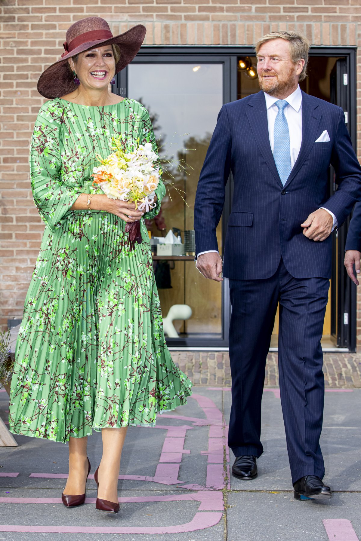 Colorful Royal Earrings For Queen Maxima