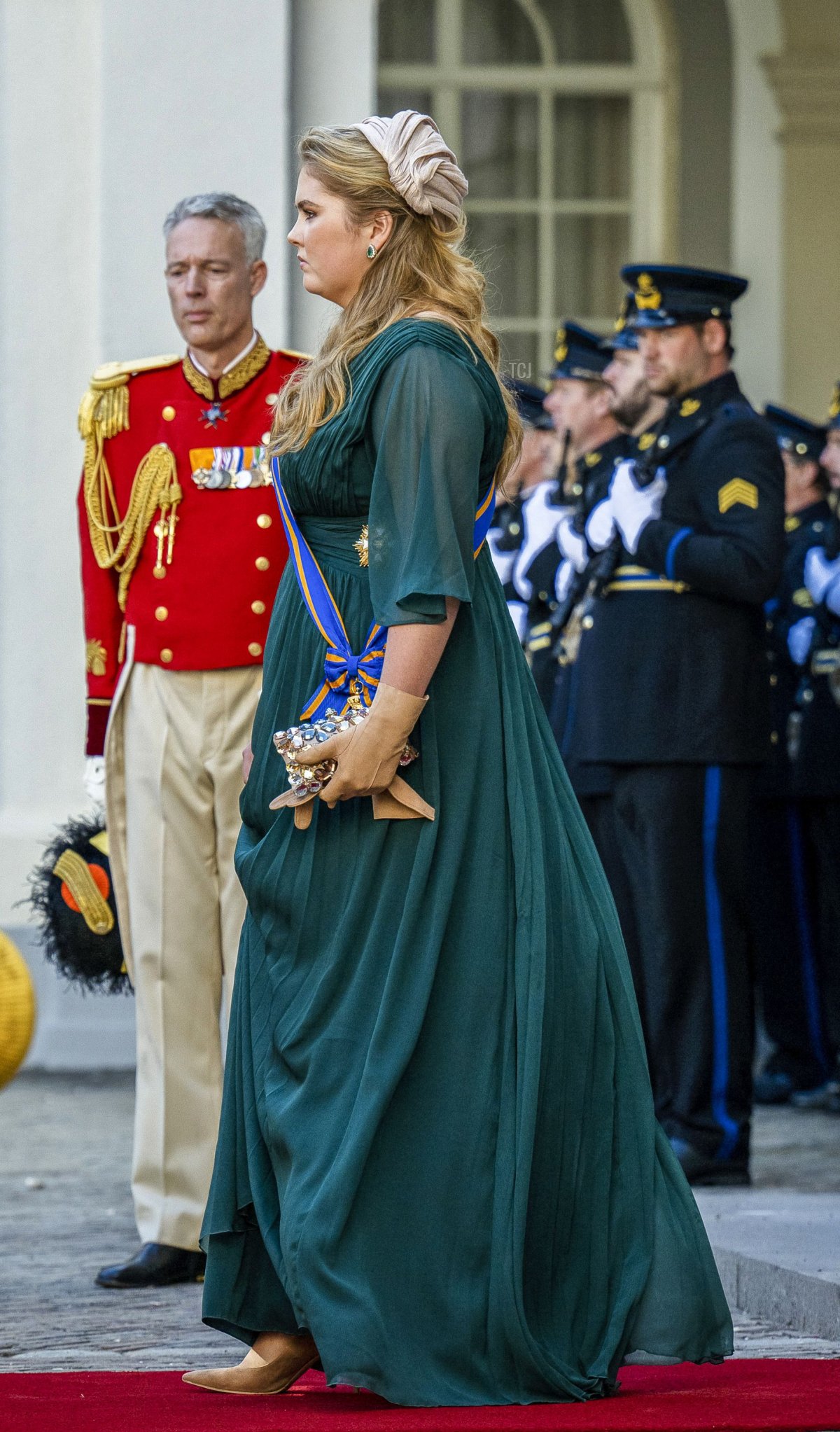 Diamonds And Emeralds For Prinsjesdag In The Netherlands