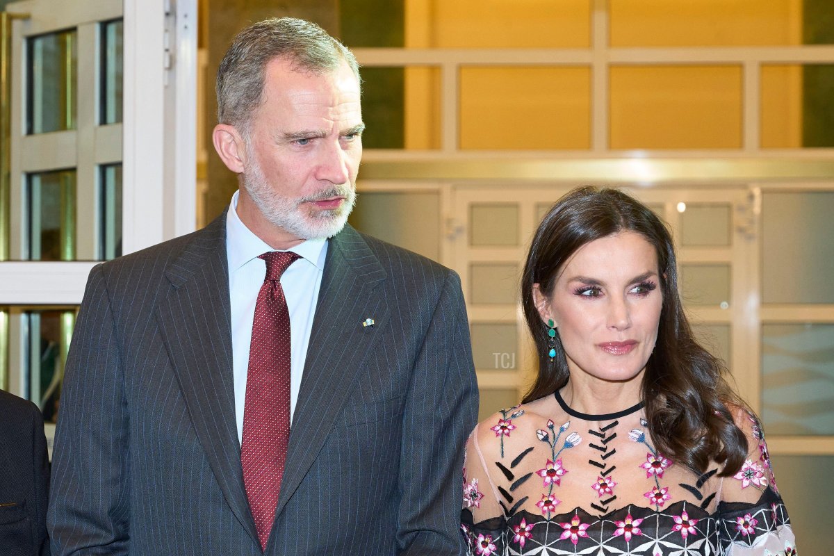 Colorful Earrings For Queen Letizia In Zaragoza