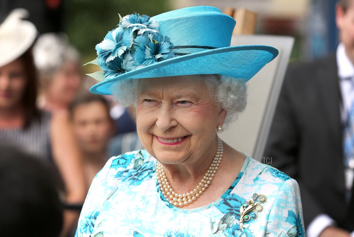 Pearly Queen: Elizabeth II’s Signature Three-Stranded Pearl Necklaces